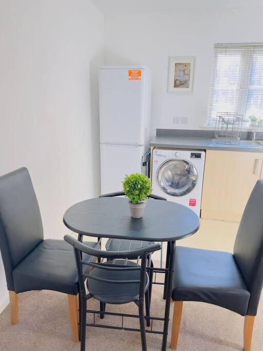 Starview Apartment-Vitoria Lexden Екстер'єр фото