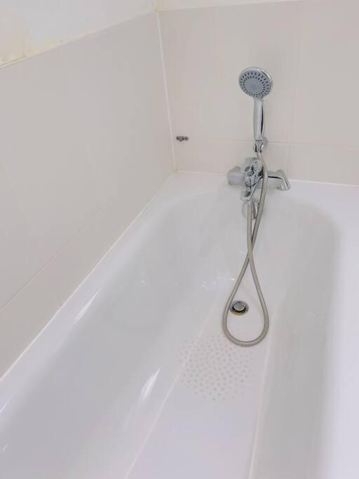 Starview Apartment-Vitoria Lexden Екстер'єр фото
